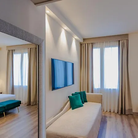 Отель Fh55 Grand Mediterraneo