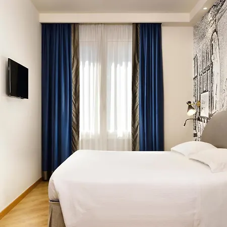 Отель Fh55 Grand Mediterraneo Флоренция