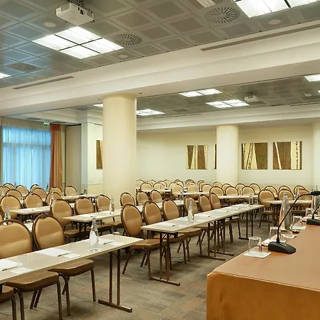 Отель Fh55 Grand Mediterraneo